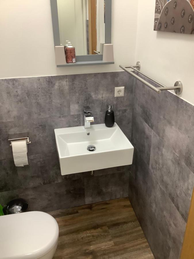 Schoene Ferienwohnung Eisenach Buitenkant foto