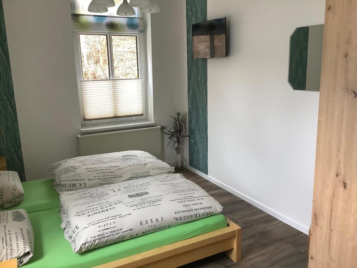 Schoene Ferienwohnung Eisenach Buitenkant foto